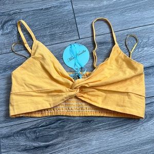 Mint vanilla yellow crop top